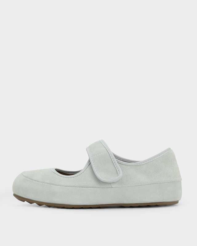 Балетки из натуральной замши с застежкой-велкро 6990₽