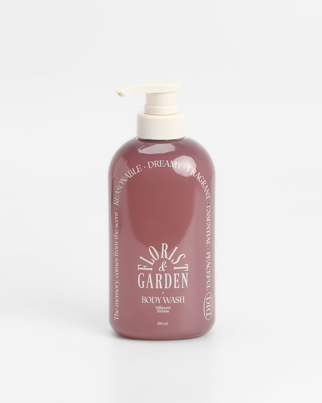 Парфюмированное мыло для ванны и душа FLORISTGARDEN 500 мл 3599₽