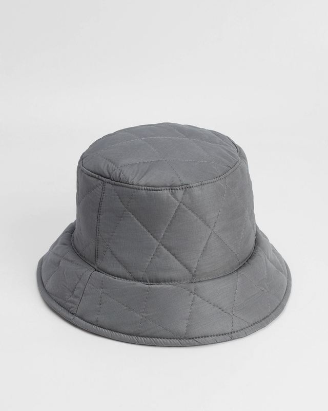 Шляпа утепленная с мягкими полями