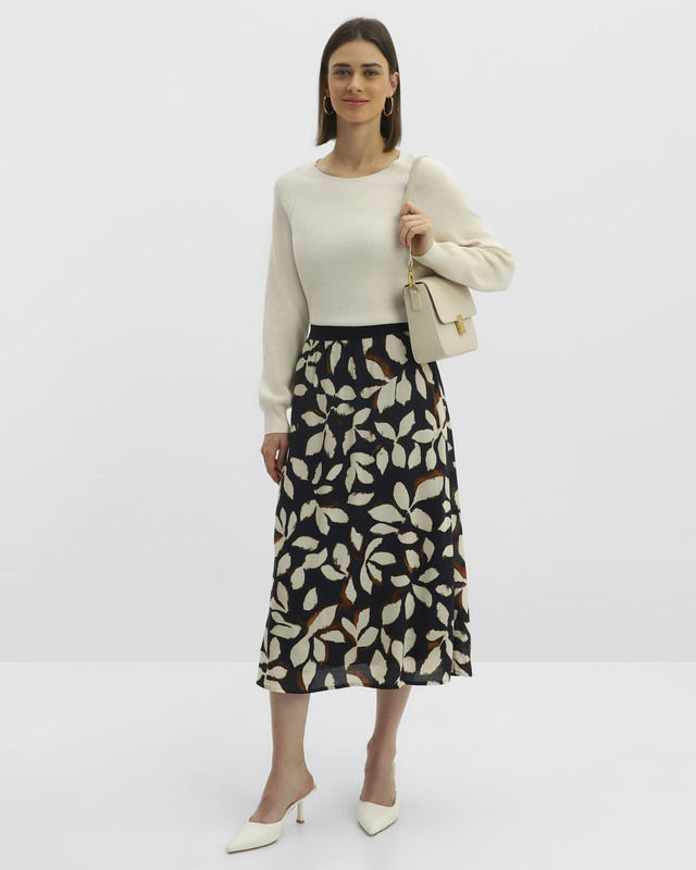 Миди-юбка из комфортной вискозы с растительным принтом по всей площади изделия