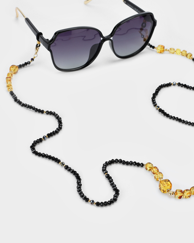 Украшение два в одном: колье и цепочка для очков из янтаря и шпинели