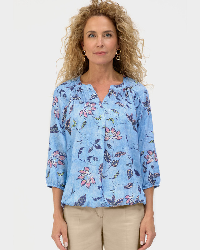 Блузка из вискозы с цветочным принтом