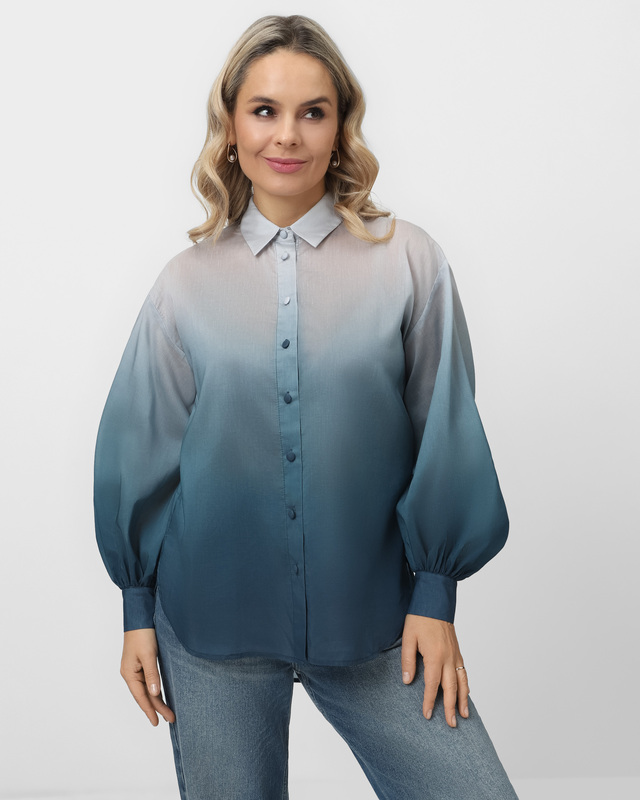 Блузка прямого силуэта с градиентом