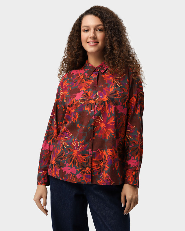 Легкая хлопковая блузка с цветочным принтом