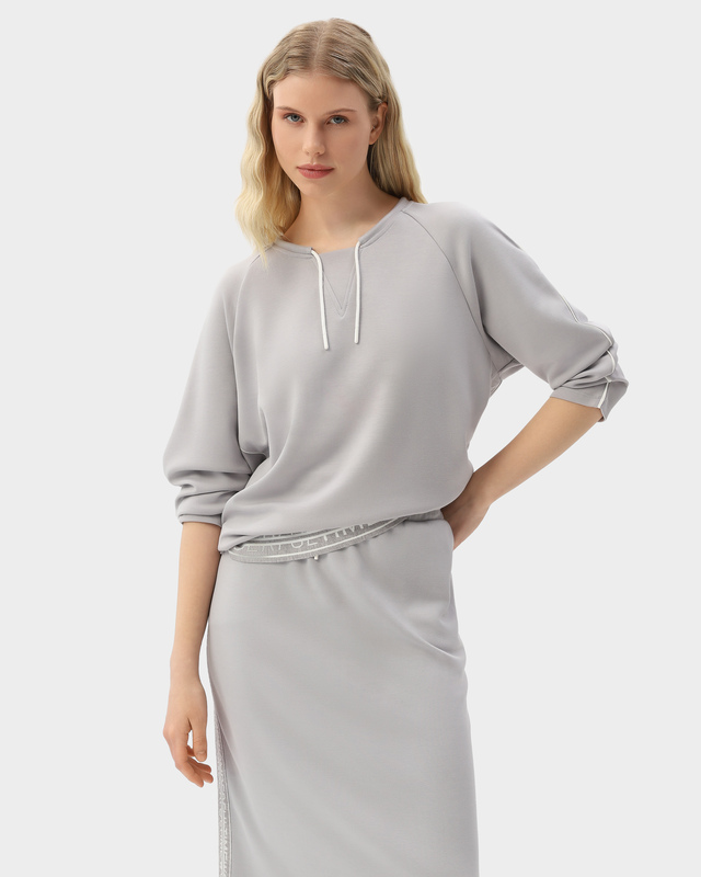 Свитшот свободного кроя с воротником на кулиске