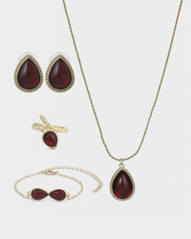 Набор: колье, браслет, серьги и кольцо