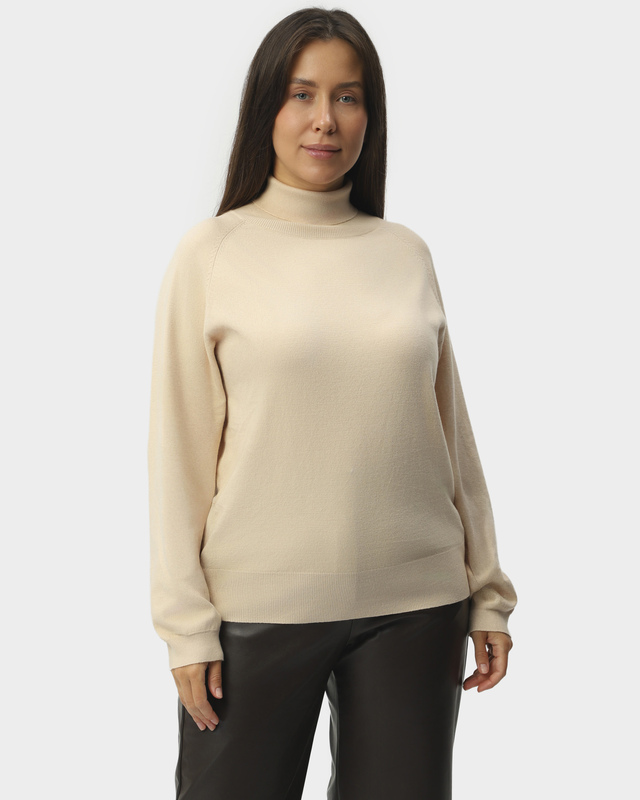 Водолазка прямого кроя с вискозой в составе