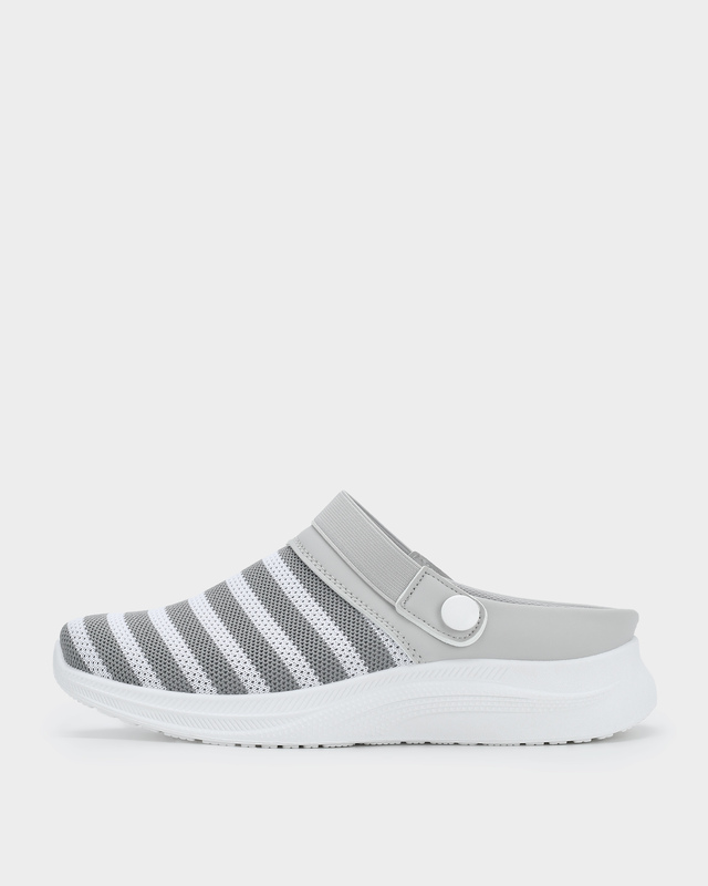 Сабо из дышащего текстиля с функциональным ремешком