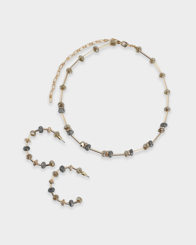 Комплект: колье и серьги