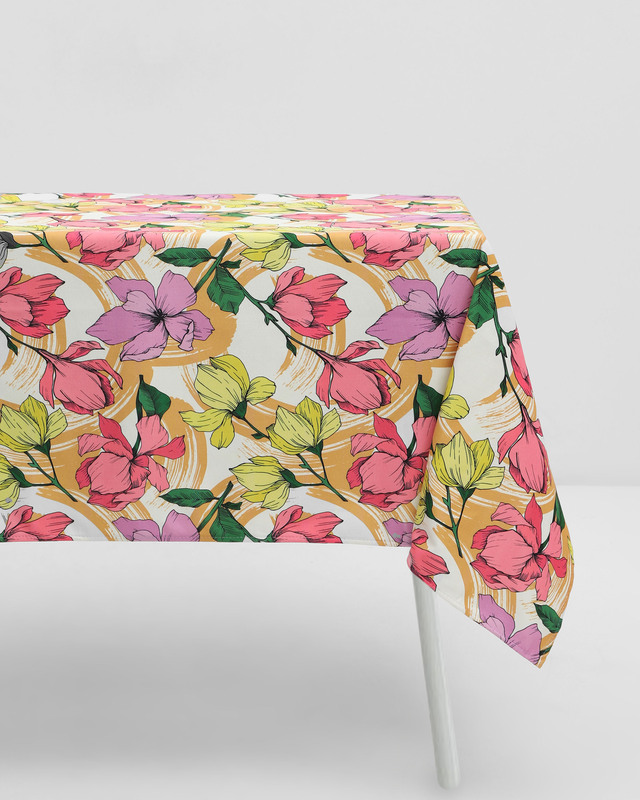 Скатерть &laquo;Лилии&raquo;, 140x180 см