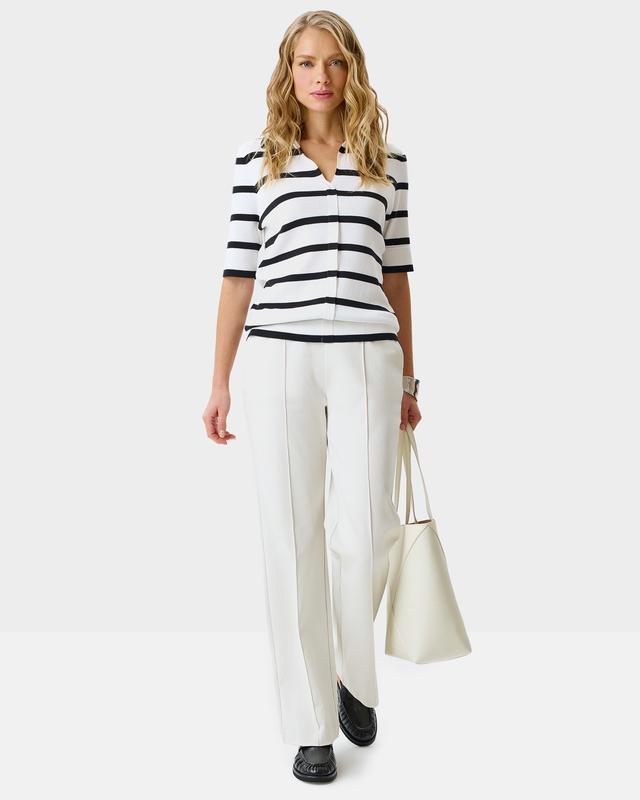 Трикотажные брюки с эластичным поясом и застроченными стрелками