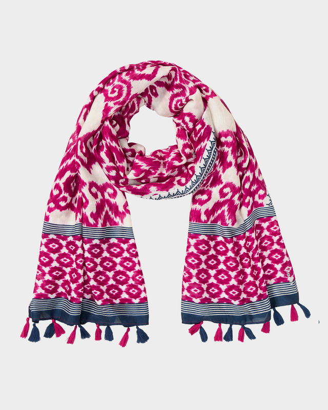 Легкий шарф из струящейся вискозы с принтом икат и кисточками