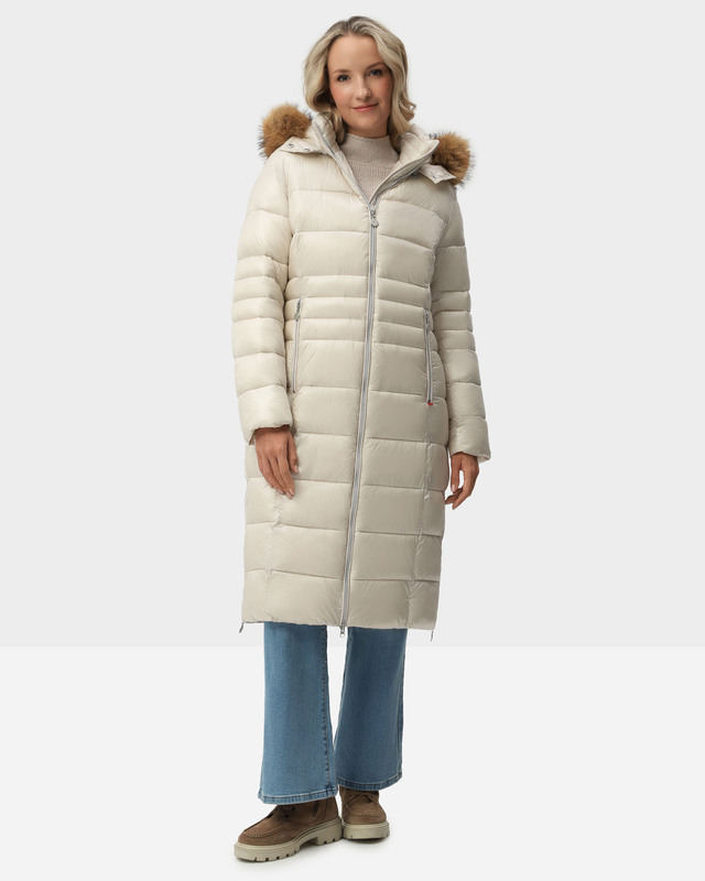 Пальто с глянцевой поверхностью и утеплителем Thermolite