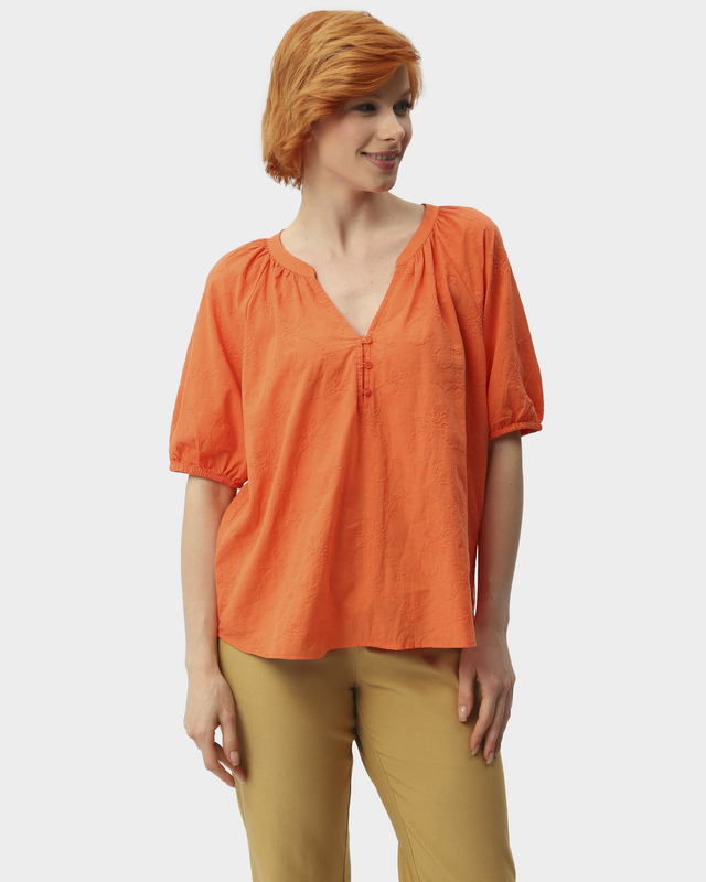 Хлопковая блузка с вышивкой в тон