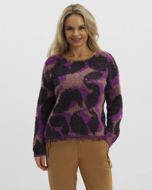 Пуловер прямого кроя с круглым вырезом и леопардовым принтом