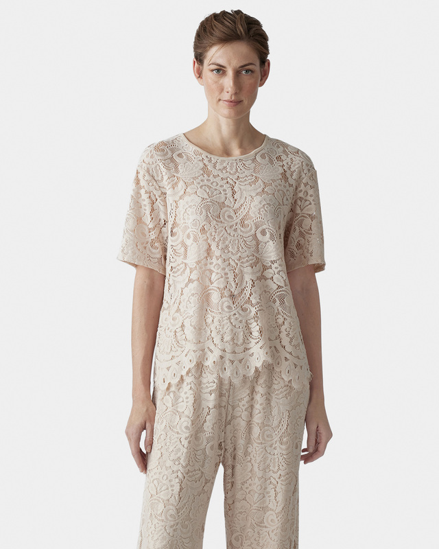 Топ из хлопкового кружева с цветочным мотивом