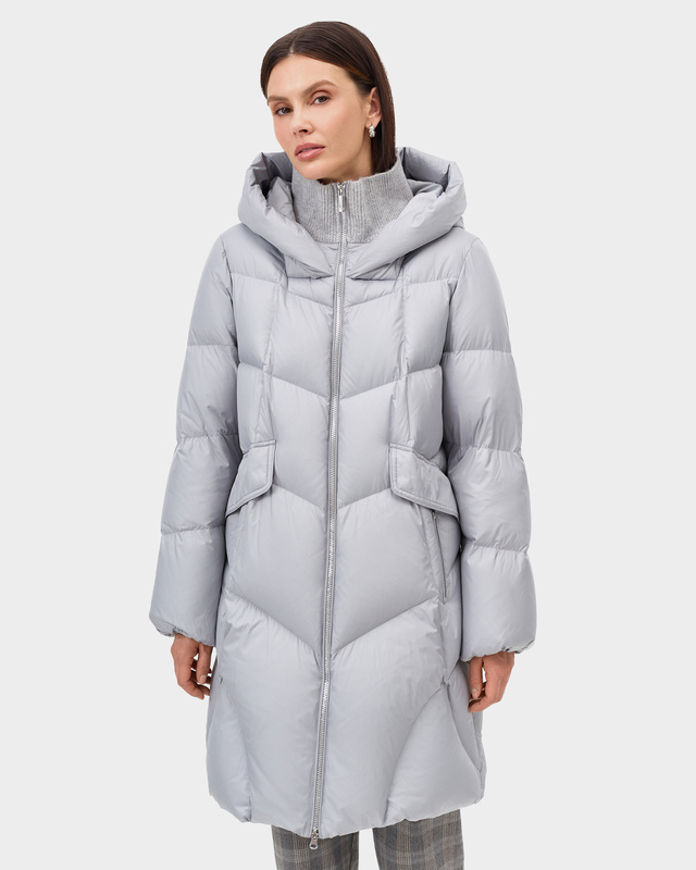Пальто с фигурной стежкой и пуховым наполнителем