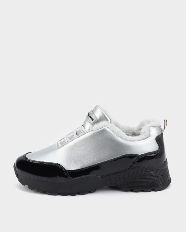 Утепленные дутики-полуботинки из водонепроницаемого материала