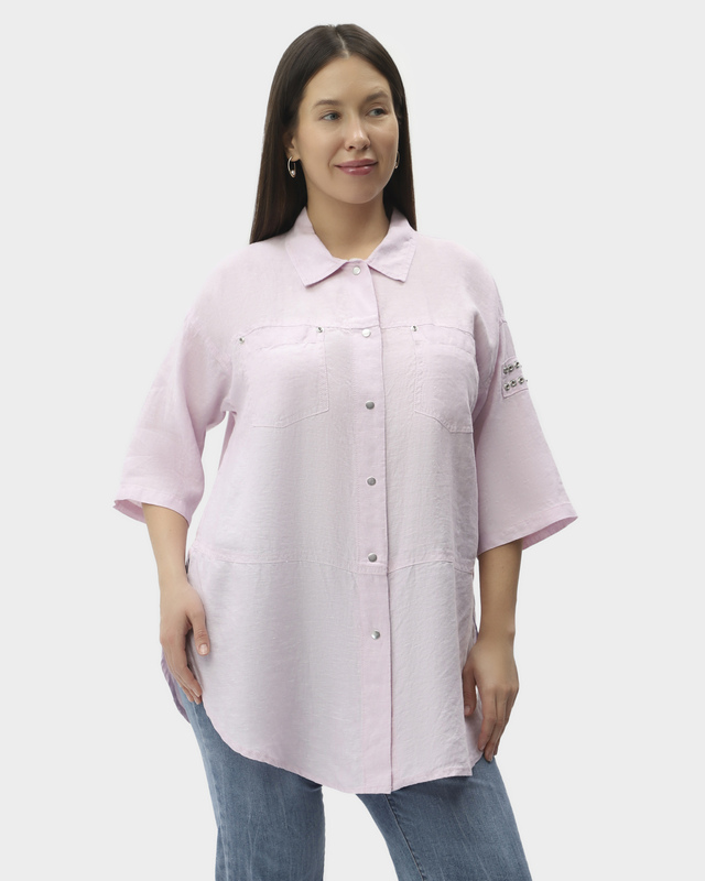 Льняная рубашка с металлическим декором на рукаве