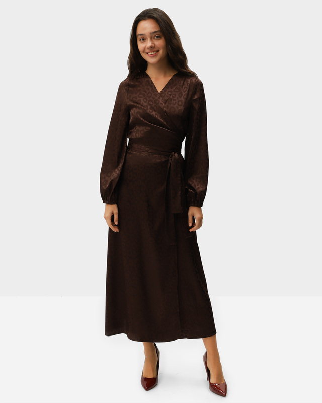 Платье А-силуэта на запах с эффектным принтом