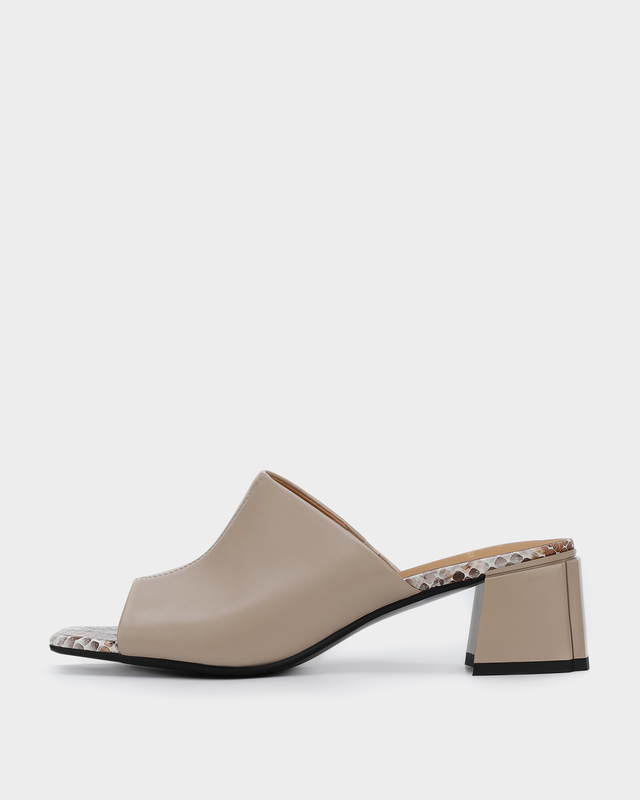 Кожаные сабо на устойчивом каблуке