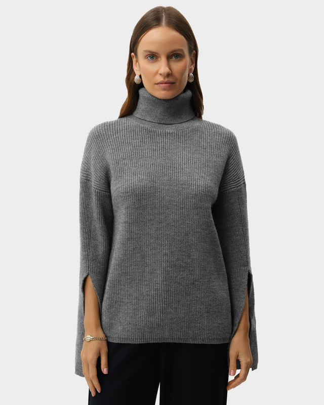 Свитер текстурной вязки с двойной горловиной