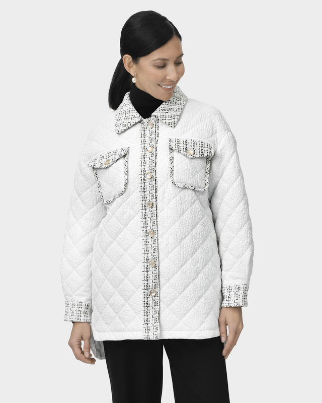 Куртка-рубашка прямого силуэта с контрастными деталями из твида