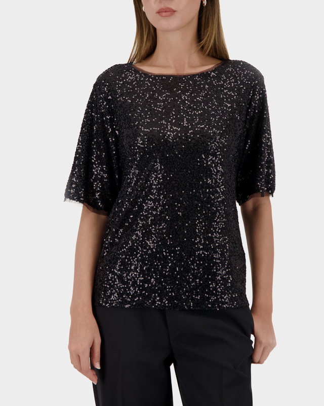 Блузка с пайетками