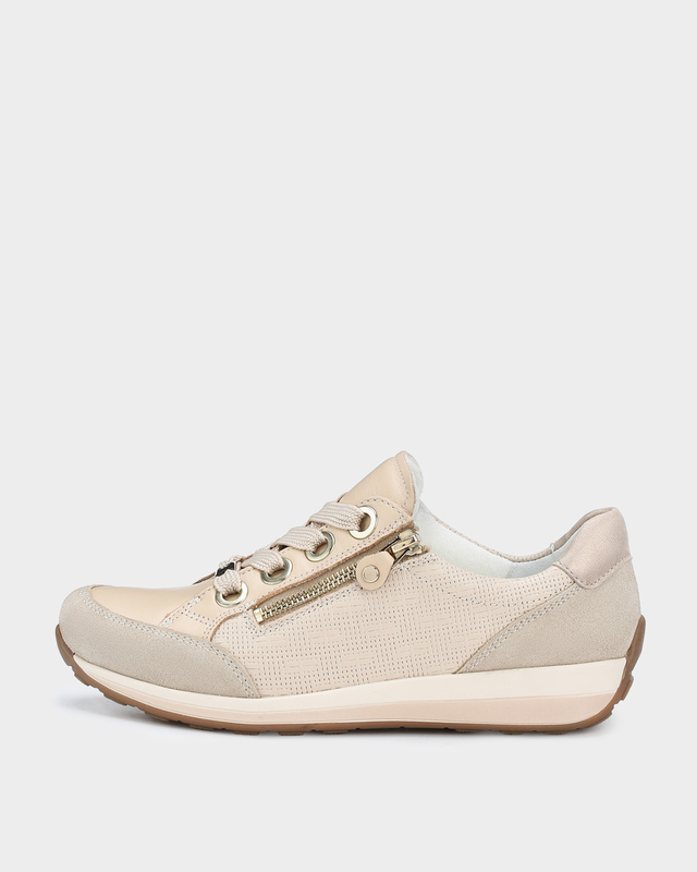 Кожаные кроссовки увеличенной полноты с технологией High Soft