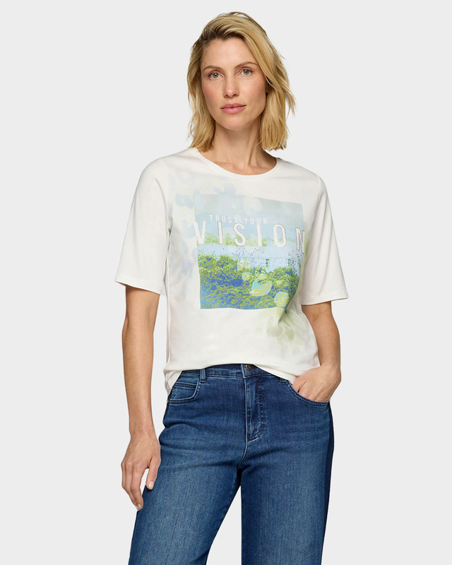 Футболка прямого кроя с принтом на полочке и декором стразами