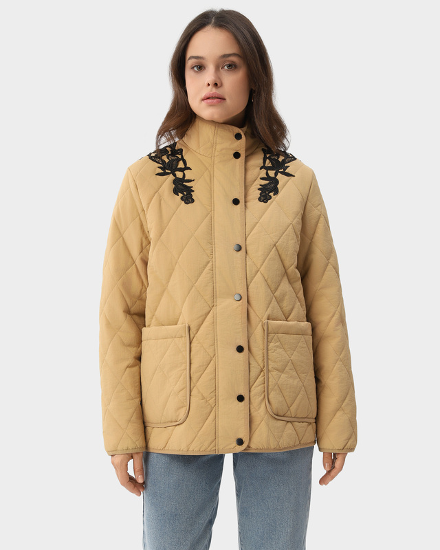 Куртка из водоотталкивающей ткани с воротником-стойкой