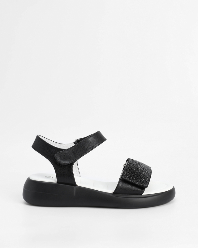 Сандалии с застежками велкро для регулирования высоты подъема