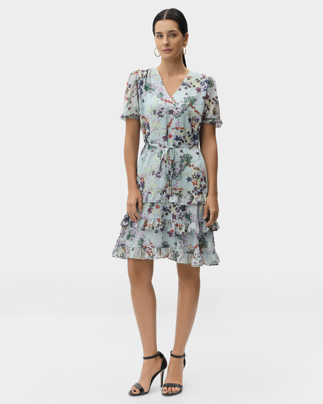 Платье миди трапециевидного силуэта с V-образным вырезом 8990₽