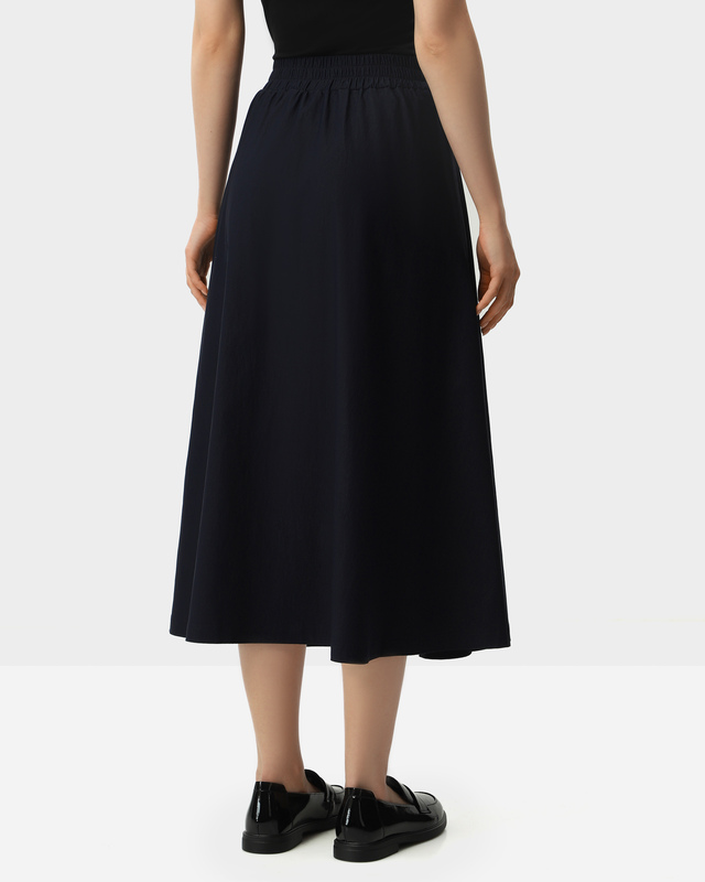 Mushukdagi yalangoch qizlarning rasmlari