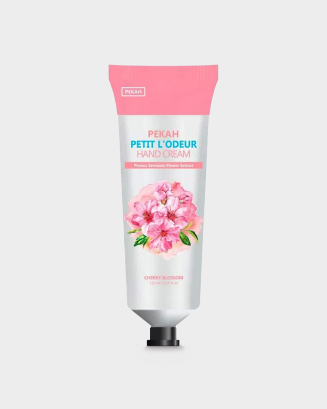 Крем для рук с экстрактом цветов вишни 30 мл 399₽