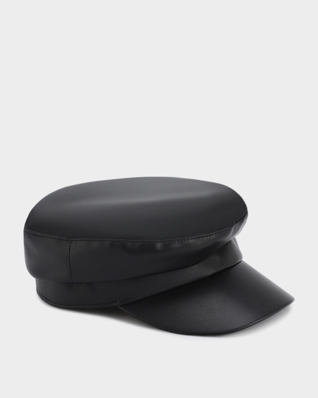 Кепка-капитанка из экокожи