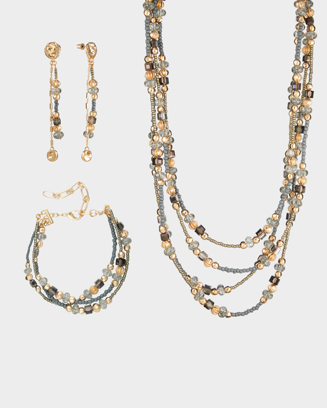 Комплект: многослойное колье, двойные бусы, браслет и серьги