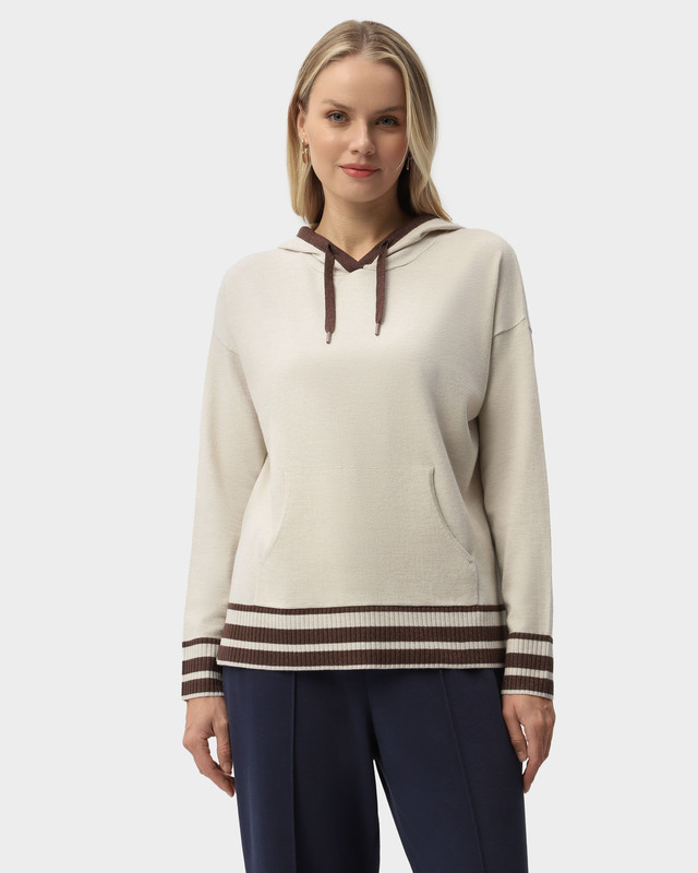 Пуловер с капюшоном и контрастной отделкой