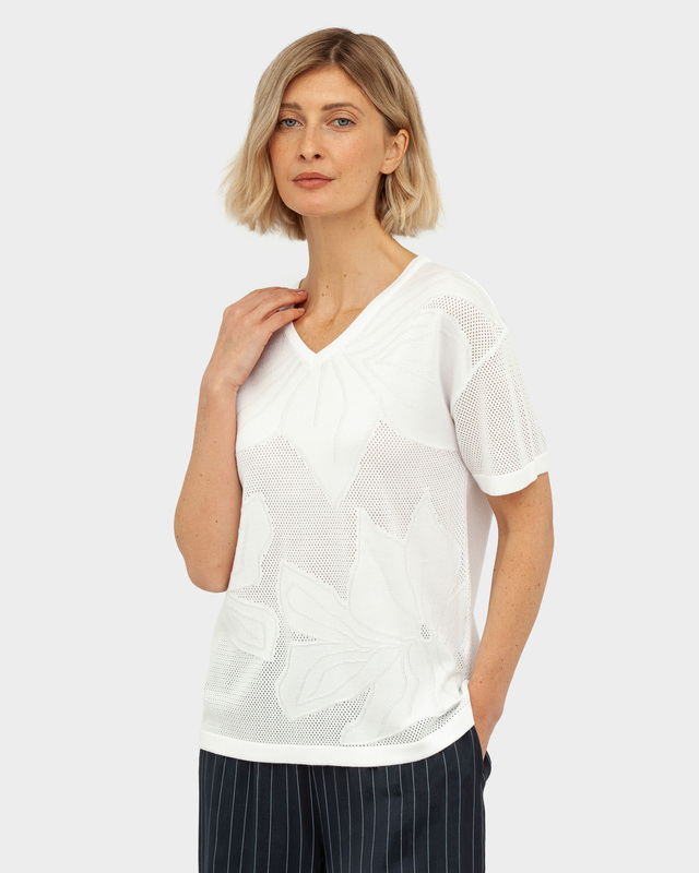 Пуловер с коротким рукавом и ажурной перфорацией