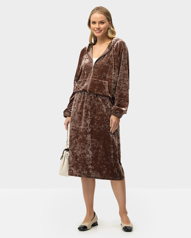 Велюровая юбка А-силуэта с эластичным поясом 3290₽