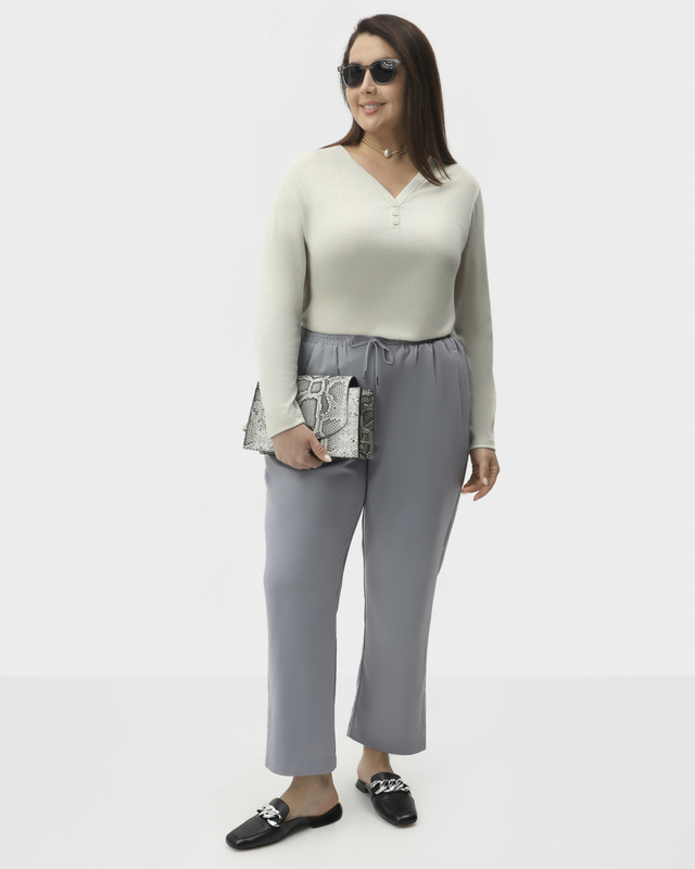 Брюки-джоггеры с завышенной посадкой и эластичным поясом на кулиске