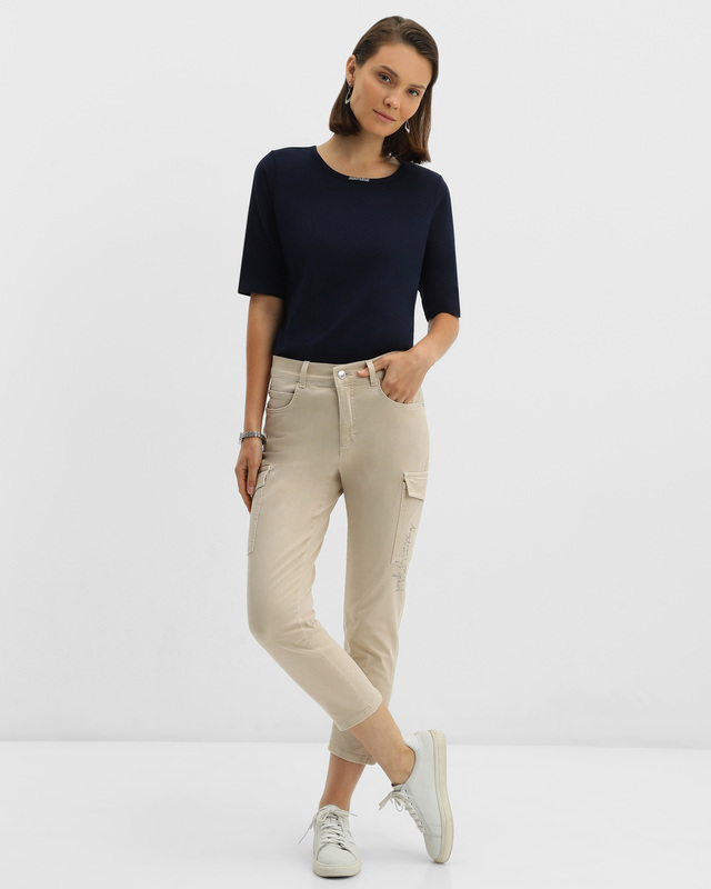 Зауженные брюки высокой посадки