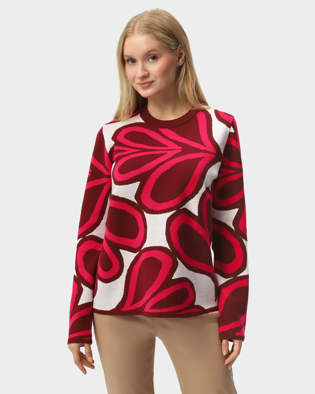 Пуловер с вискозой в составе