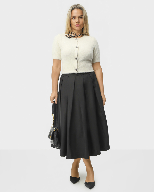 Екі қыз және бір жігітпен үштік секс Хардкор порно видео