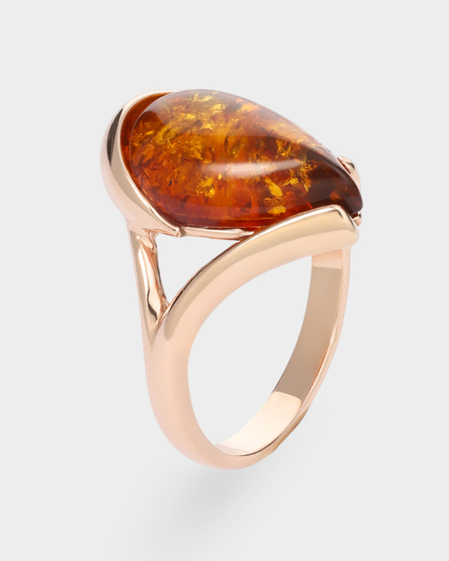 Золоченое кольцо с цельным балтийским янтарем