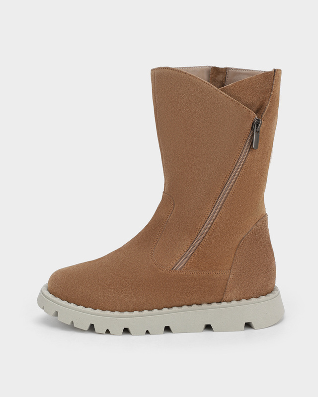 Полусапоги из велюра, утепленные натуральным мехом