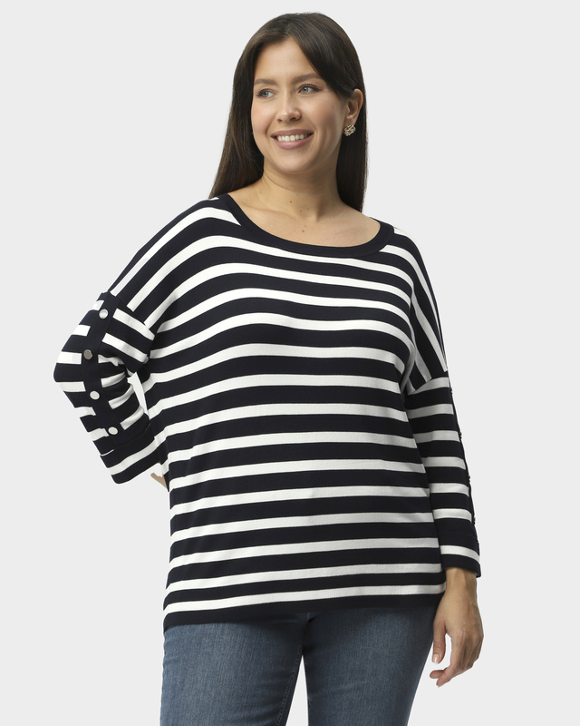 Пуловер из вискозного трикотажа в горизонтальную полоску