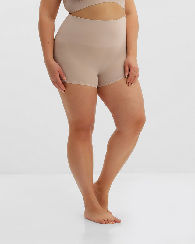 Корректирующие пояс-шорты с поддерживающим эффектом