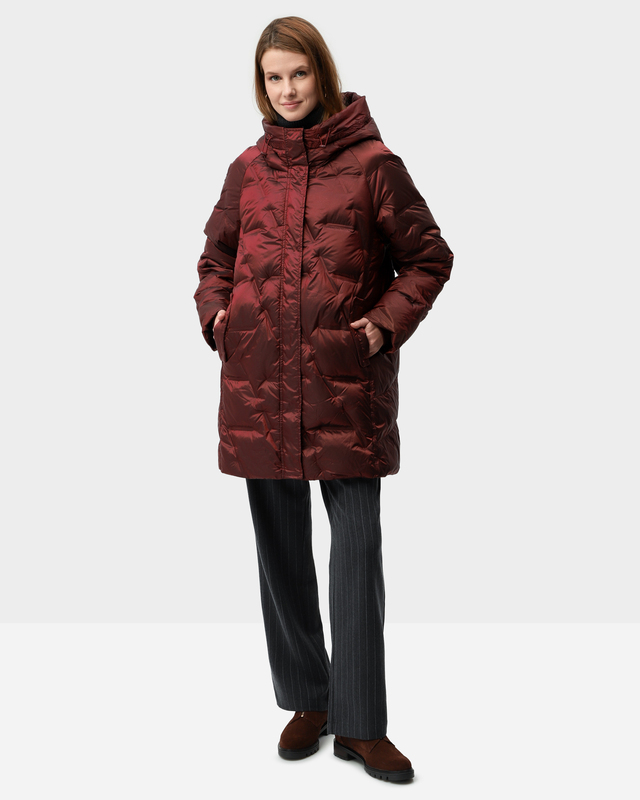 Удлиненный пуховик из глянцевого нейлона с водоотталкивающей обработкой и съемным капюшоном
