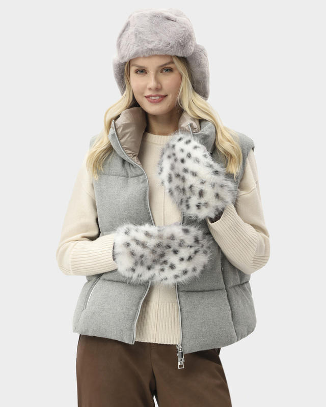 Комплект: шапка-ушанка и варежки